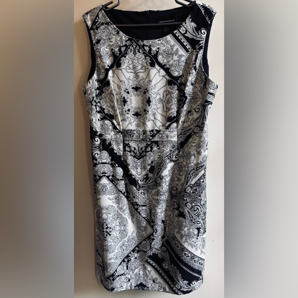 Connected Apparel Black and White Midi Dress